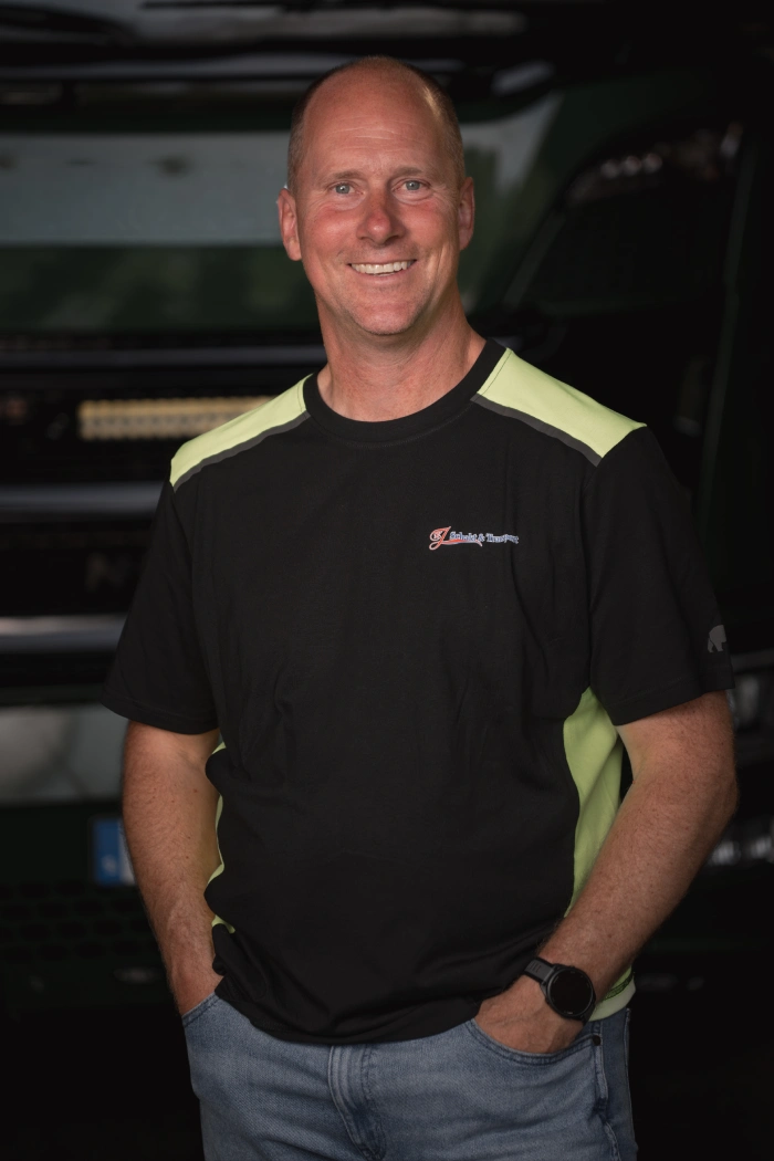 Kenneth Karlsson, chaufför hos HJ Schakt & Transport